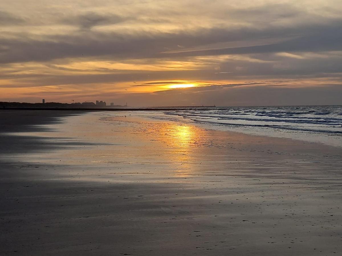 Caravan Aan Zee Arnani Middelkerke Esterno foto
