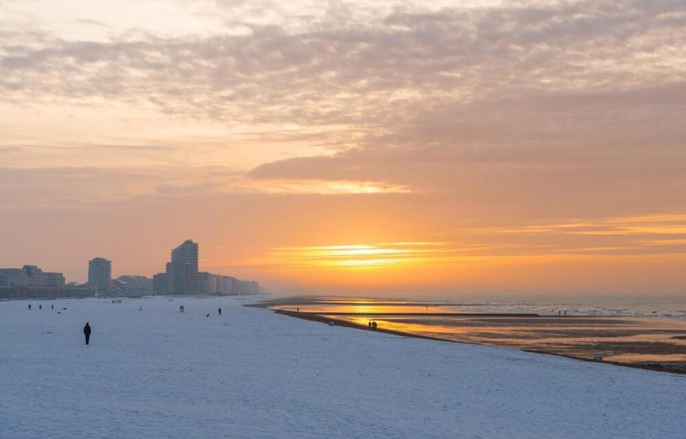 Caravan Aan Zee Arnani Middelkerke Esterno foto