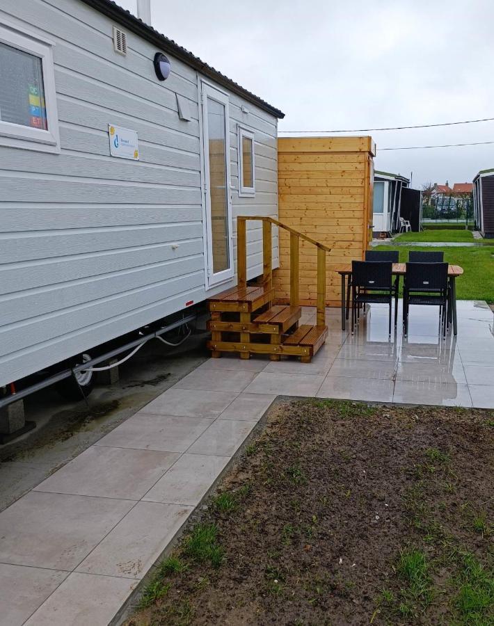 Caravan Aan Zee Arnani Middelkerke Esterno foto